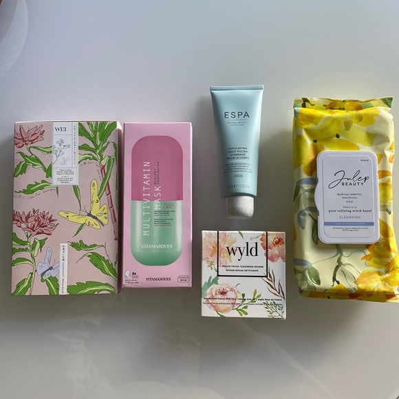 Other - Such Pretty Things Self Care Package - Gift Idea